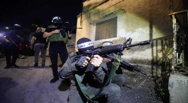 عاجل: اندلاع الانتفاضة المسلحة بالضفة الغربية واشتباكات عنيفة توقع إصابات مباشرة بين قوات الاحتلال الإسرائيلي ”فيديو”