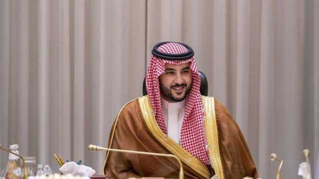 وزير الدفاع السعودي يصل واشنطن وسط توقعات باندلاع جولة حرب جديدة في اليمن