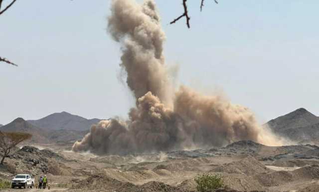 شاهد بالصور.. مبارك أردول يحضر لحظة التفجير ويمارس عمله في الشركة السودانية للموارد المعدنية