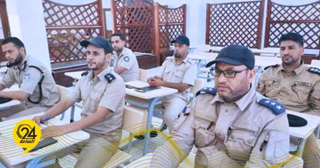 12 ضابطا في سرت يتلقون دورة لرفع كفاءة التحقيقات