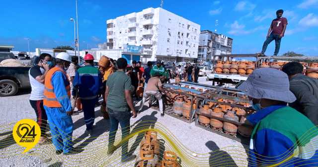 بإشراف من مؤسسة النفط.. البريقة توزع أسطوانات غاز مجانًا في درنة