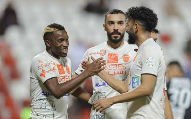 الفيحاء يحقق فوزه الأول في الدوري السعودي على حساب الرياض