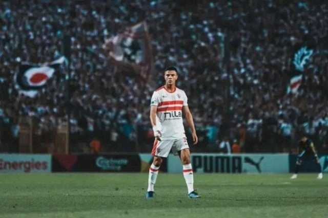 محمد شحاتة يؤازر لاعبي الزمالك أمام بتروجت