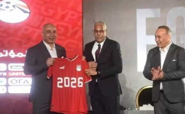 مدير منتخب مصر ينفي وقوع مشادة بين حسام حسن وجمال علام