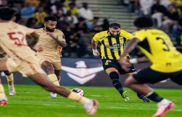 لوران بلان يعلن تشكيل الاتحاد ضد الخليج بالدوري السعودي.. القوة الضاربة حاضرة