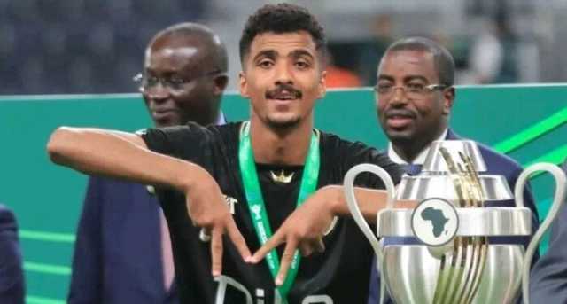 حسام عبد المجيد يتوج بجائزة أفضل لاعب في مباراة الزمالك وسموحة