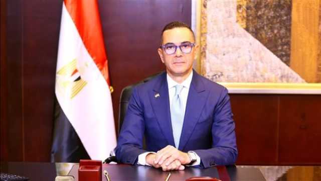 وزير الاستثمار يبحث مع ممثلي شركة كينجدم للكتان إنشاء مصنعها بمصر