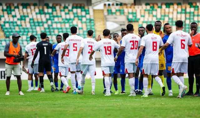 بعثة الزمالك تعود إلى القاهرة بعد التعادل مع إنيمبا في نيجيريا