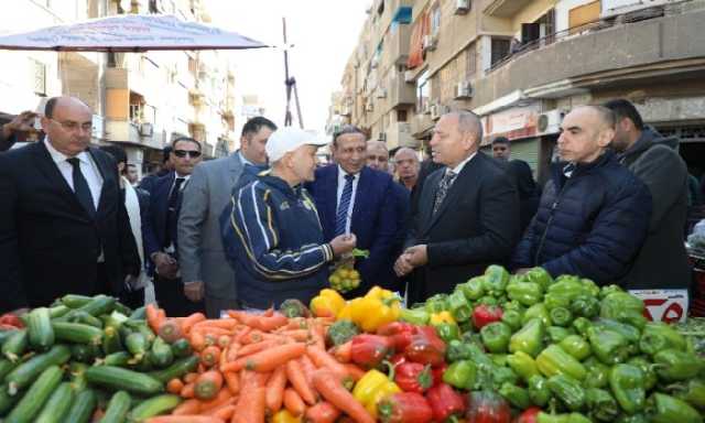 محافظ القاهرة يفتتح سادس أسواق اليوم الواحد بحى روض الفرج