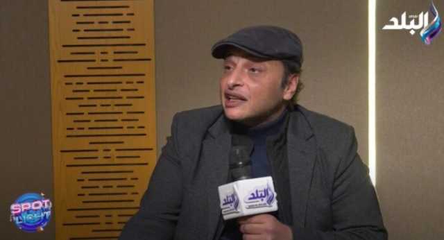 «اللي بيقول كده جاهل».. وائل الفشني يرد على اتهامات تقليد أحمد سعد وبهاء سلطان (فيديو)