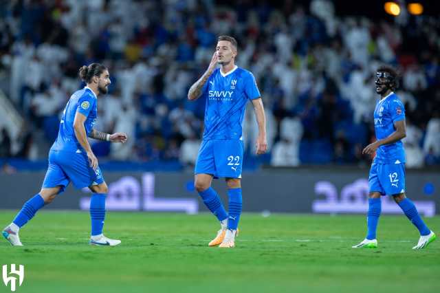 القنوات الناقلة لمباراة الهلال والرائد اليوم في الدوري السعودي