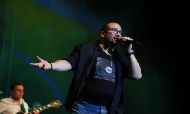 هشام عباس يتألق في مهرجان الصيف الدولي الإسكندرية