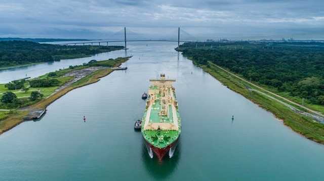 قناة بنما تعتزم تقييد حركة الملاحة لمدة عام
