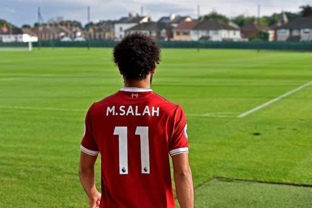 أرقام لم يحققها.. ماذا يدور في عقل محمد صلاح لرفض أموال الدوري السعودي؟