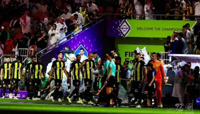 اتحاد جدة يتحدى النصر في كلاسيكو الكرة السعودية