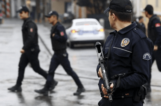 تركيا.. اعتقال 51 شخصا على خلفية الهجوم المسلح على كنيسة بإسطنبول
