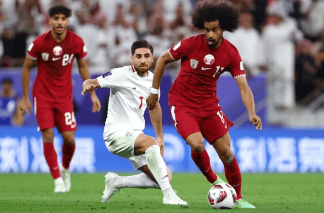 المنتخب القطري إلى نهائي كأس آسيا لملاقاة الأردن