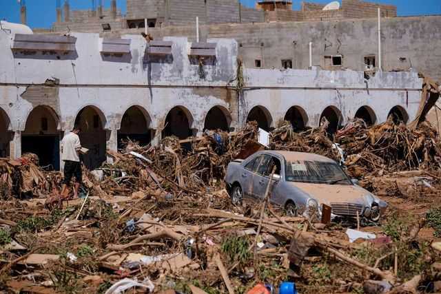 دانيال” في ليبيا: أكثر من 5500 قتيل وآلاف المفقودين و30 ألف مشرّد