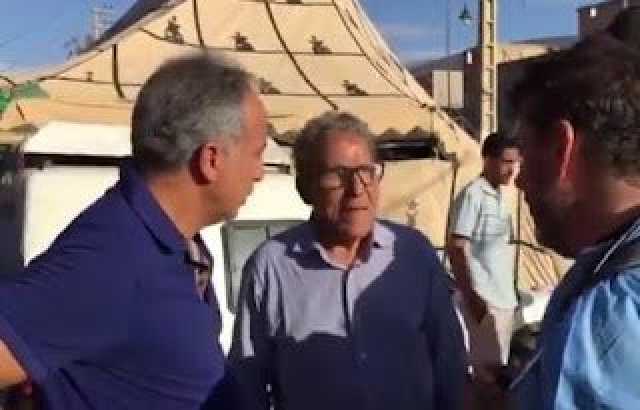 رئيس مجلس جهة مراكس اسفي يزور المناطق المنكوبة بإقليم الحوز ويقف على توزيع المساعدات للمتضررين