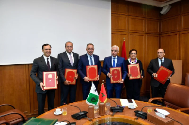 المغرب والبنك الإفريقي للتنمية يوقعان ثلاث اتفاقيات تمويل بقيمة 2,9 مليار درهم