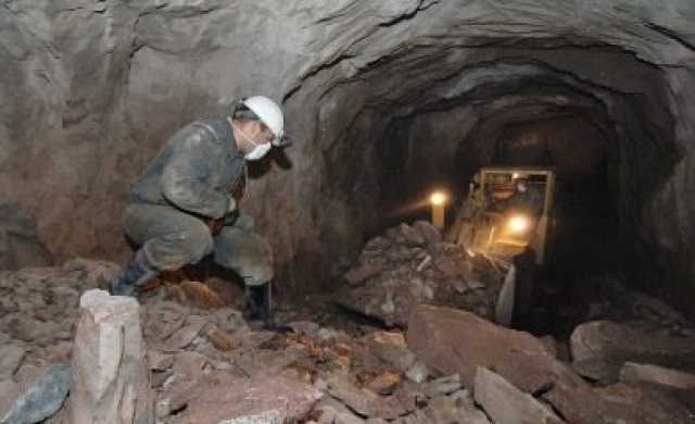 مصرع 21 شخصا في انهيار منجم للفحم بكازاخستان