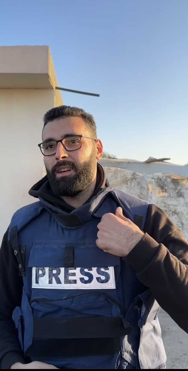 الصحفي معتز عزايزة يعلن انهاء مهمته كصحفي في غزة ومغادرة القطاع - فيديو
