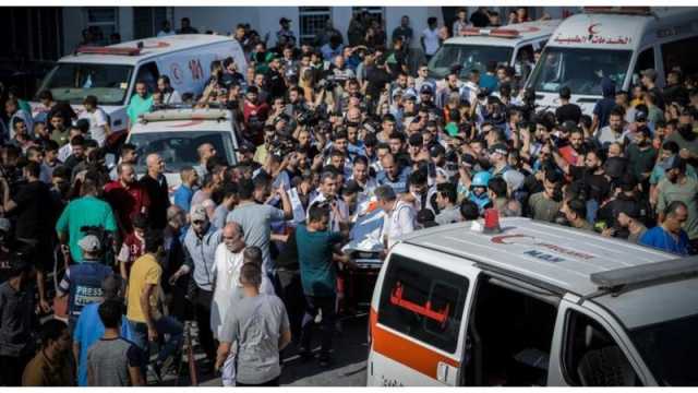 مسؤول في غزة: لن يسافر حملة الجوازات الأجنبية إلا بعد إخلاء جرحى المستشفيات لتلقي العلاج