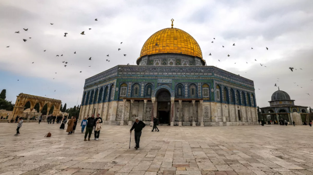 قاضي قضاة فلسطين يحذر من منع الاحتلال دخول المصلين للأقصى في رمضان