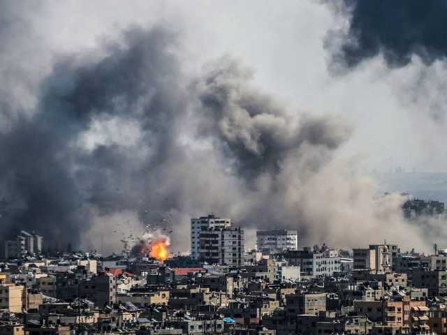 15 شهيدا في خان يونس منذ فجر الخميس