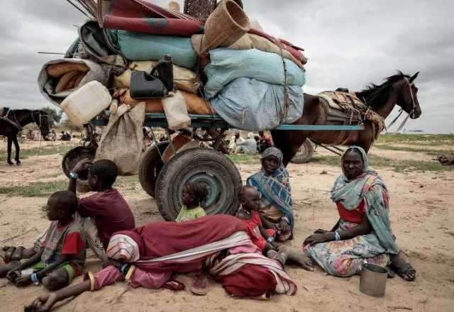 لوموند: لا أمل قريباً لإنهاء الحرب في السودان