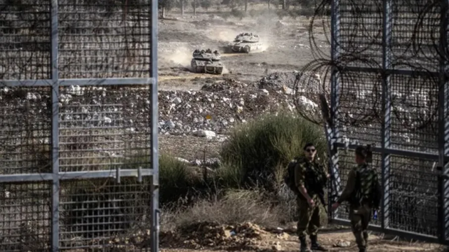 جيش الإحتلال: يحظر على الفلسطينيين الاقتراب من معبر رفح ومحور فيلادلفيا