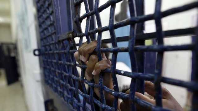 صحيفة عبرية: ارتفاع عدد المعتقلين من قطاع غزة في السجون الإسرائيلية بنسبة 150%