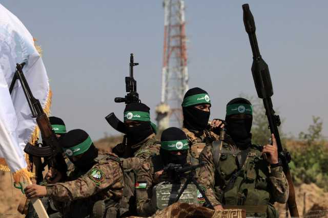 عاجل : حماس: مزاعم الاحتلال بالعثور على وثائق ومبالغ مالية للحركة تم تسلمها من جهات خارجية مثير للسخرية
