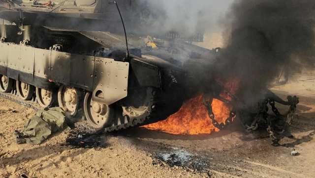 عاجل : كتائب القسام تدمر دبابتين إضافيتين على مشارف مخيم الشاطئ بقذيفتي الياسين 105