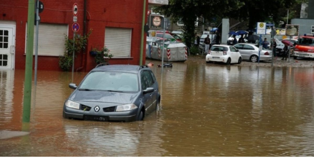 ليس لها مثيل منذ قرن .. فيضانات ألمانيا تحول الشوارع أنهارا