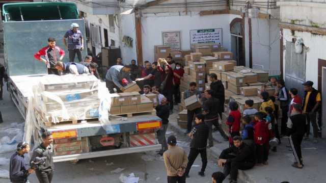عاجل : المكتب الحكومي: دخول 49 شاحنة مساعدات إلى شمال غزة خلال أسبوع