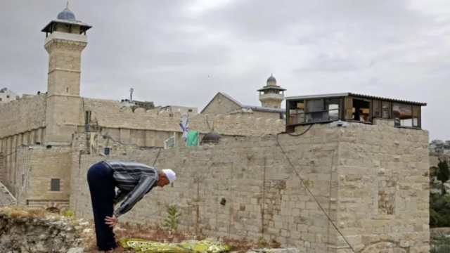 الاحتلال الإسرائيلي يغلق الحرم الإبراهيمي بحجة الأعياد
