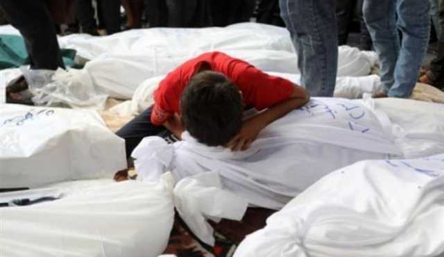 الدفاع المدني بغزة: الجثامين لا تزال موجودة في محيط مستشفى القدس والرنتيسي