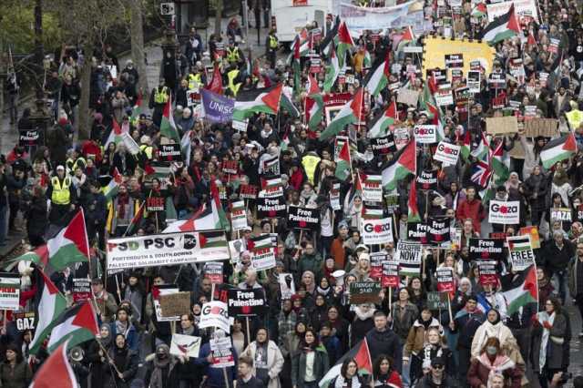 تظاهرات في لندن تطالب بوقف إطلاق النار في غزة