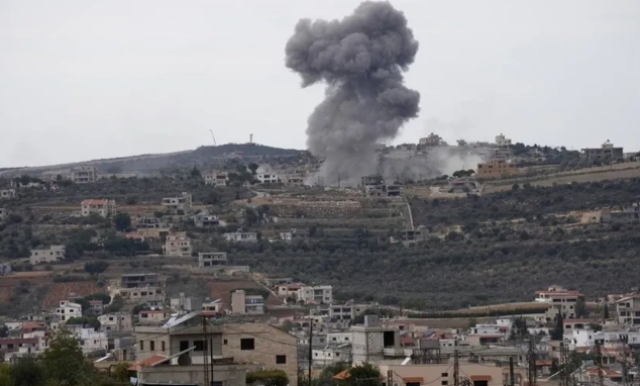 عاجل : غارات وقصف إسرائيلي على مناطق لبنانية حدودية