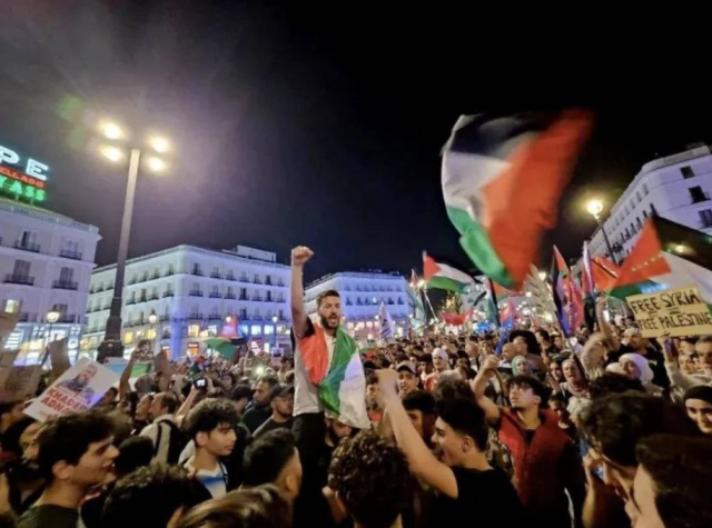 برشلونة تقطع علاقاتها مع الاحتلال الإسرائيلي