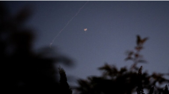 عاجل : صفارات الإنذار تدوي في غلاف غزة بعد رشقة صاروخية انطلقت من القطاع