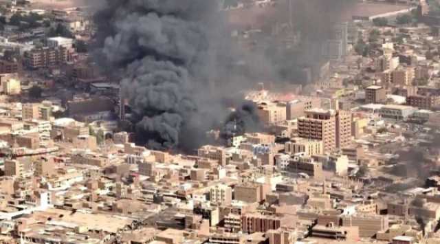 اشتباكات عنيفة وقصف مدفعي بحي الشيخ رضوان