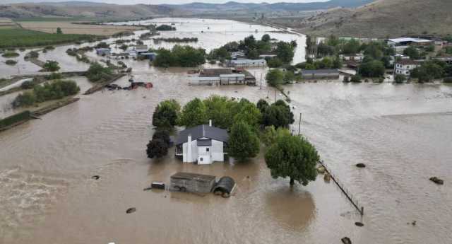 انحسار مياه الفيضانات وتصاعد المخاوف من ظهور مزيد من الجثث في اليونان