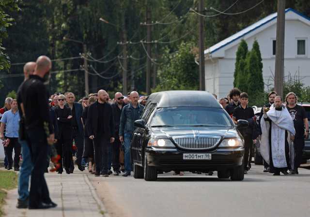 بغياب بوتين .. إقامة مراسم جنازة قائد فاغنر بريغوجين