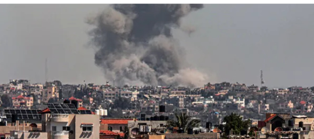 غارة إسرائيلية تدمر منزلًا من 3 طوابق في جنوب لبنان