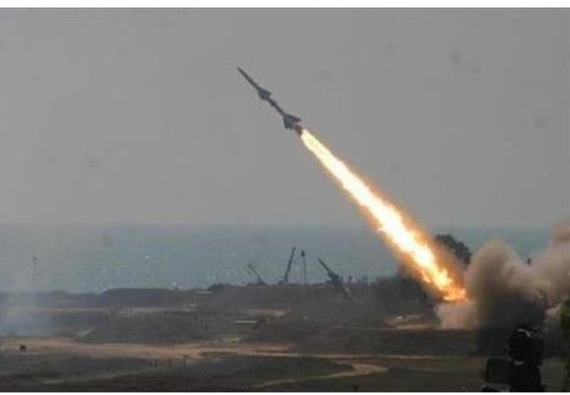 الاحتلال: صاروخ كروز من البحر الأحمر سقط بإيلات