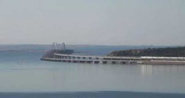 وزارة الدفاع البريطانية: روسيا تعزز الدفاعات عند جسر القرم