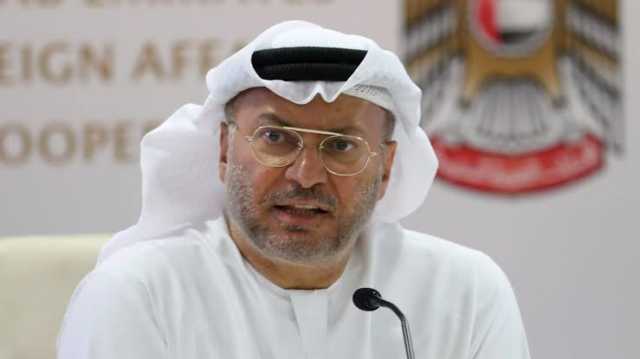 مستشار رئيس الإمارات يرد على مسؤولين سودانيين