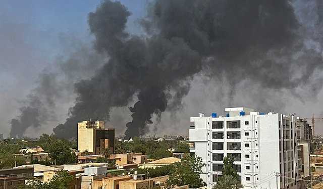 الجيش السوداني يقصف بالمدفعية الثقيلة تجمعات للدعم السريع بالخرطوم